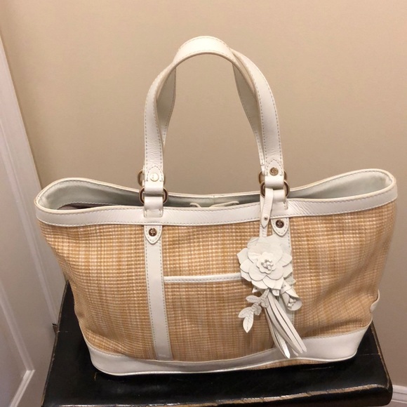 Cole Haan handbag - Picture 1 of 7